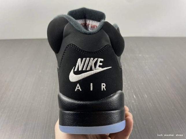 Reps LUCY Retro Metallic 5 Black (2016) Jordan 845035-003 0820